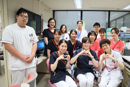 5階東病棟職員集合写真